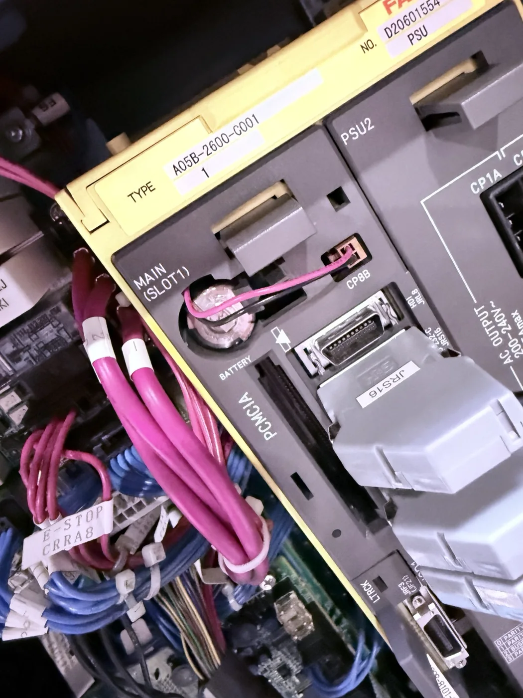 FANUC vezérlő karbantartás és csatlakozók ellenőrzése
